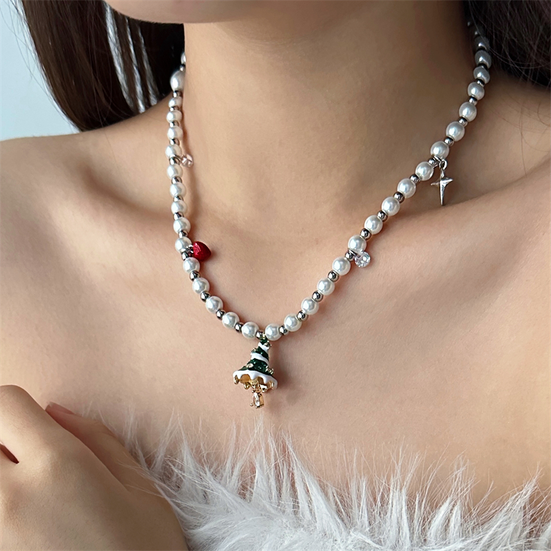 甜美氛围感圣诞节珍珠爱心圣诞树