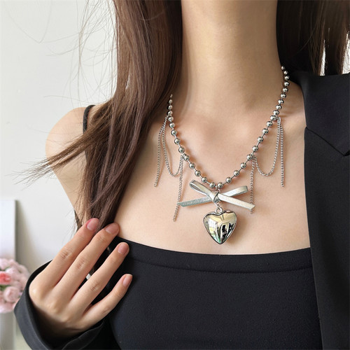 甜酷辣妹风y2k蝴蝶结爱心项链