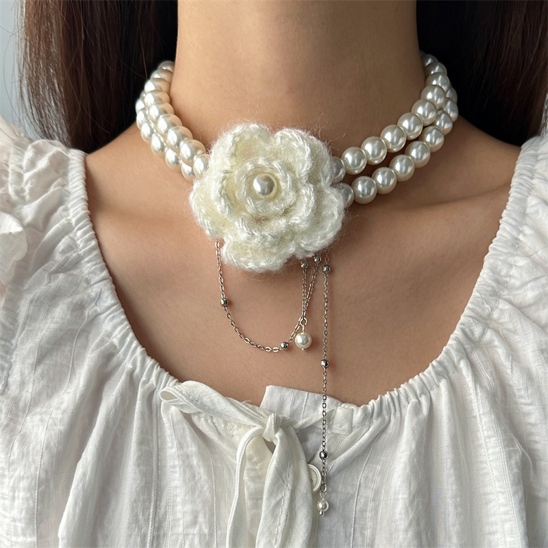 双层珍珠花朵项链女秋冬配饰