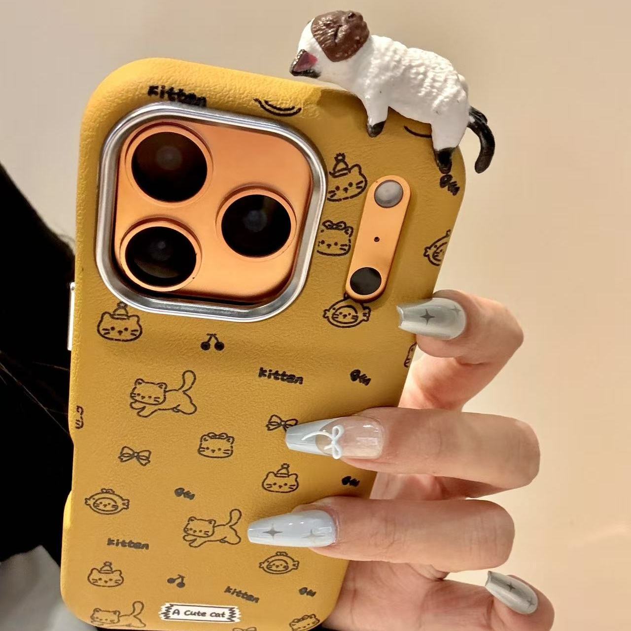 韩系可爱皮纹趴趴花色小猫适用ihone17promax苹果15p手机壳14新款