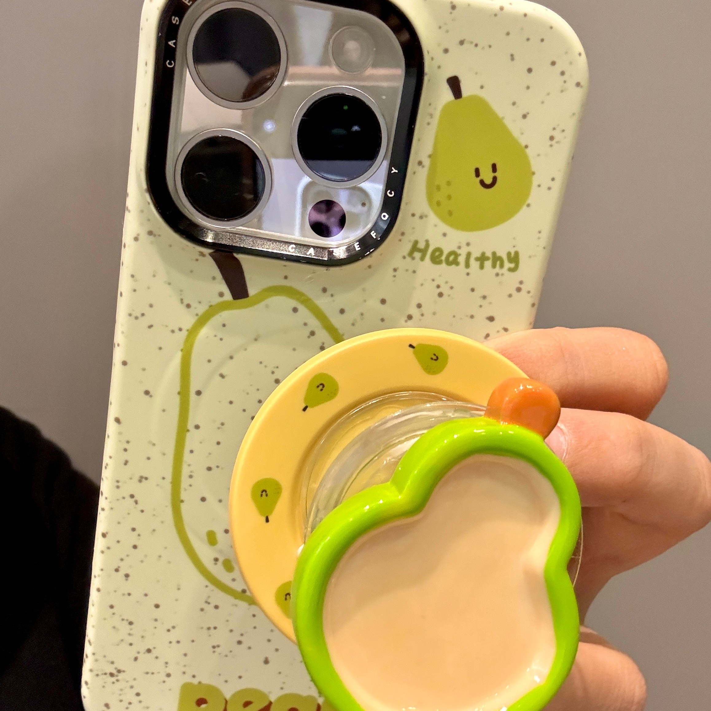 趣味泼墨格纹梨子香蕉磁吸支架适用iPhone16promax苹果15手机壳14