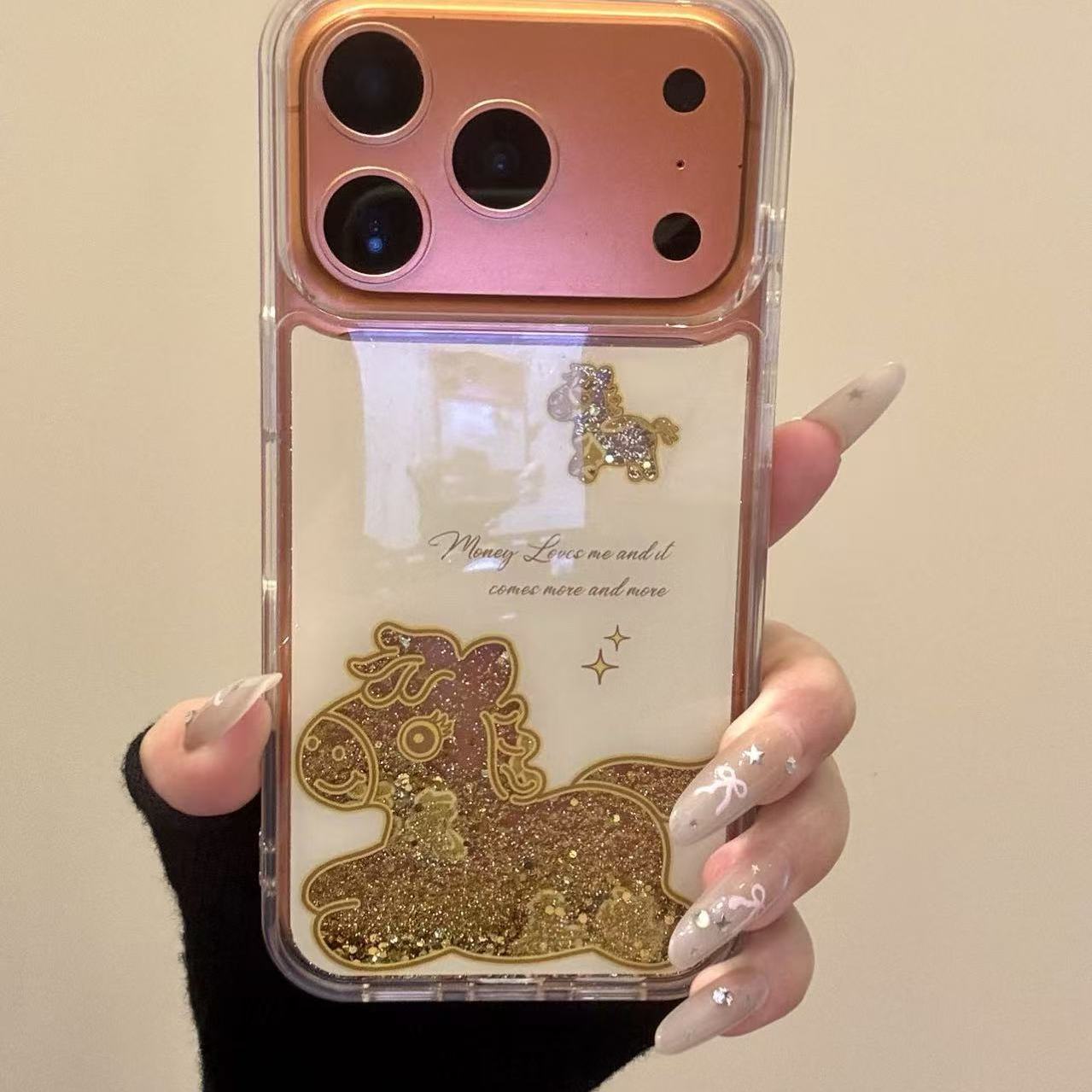 小众创意黄底闪粉流沙小马适用ihone17promax苹果16p手机壳15新款