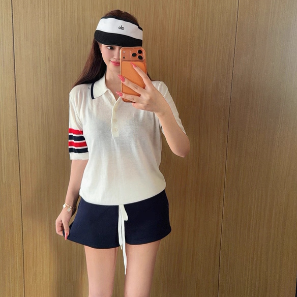 春夏休闲Polo领针织短袖T恤女显瘦减龄狗狗图案撞色条纹设计上衣
