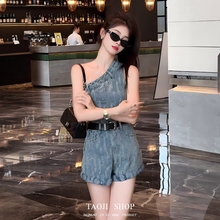 洋气时尚斜肩牛仔连体裤女2025新款夏装高级感小个子修身阔腿短裤