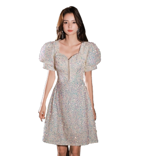 洋装小晚礼服2026新款气质名媛高级感小众轻奢高端亮片宴会连衣裙