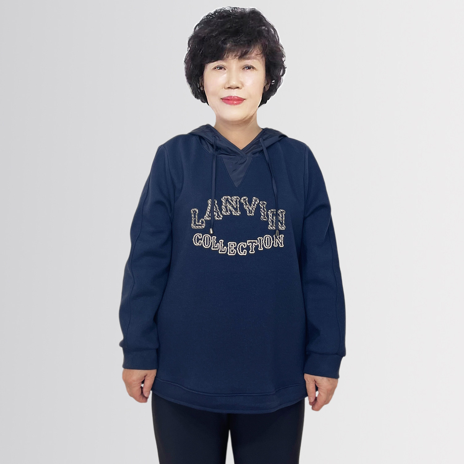 中老年宽松字母连帽卫衣2026春季新款韩国代购套头帽衫妈妈装女