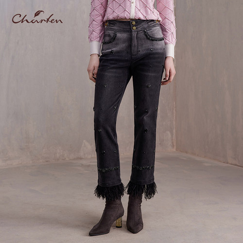 时尚百搭显瘦重工钉珠牛仔裤