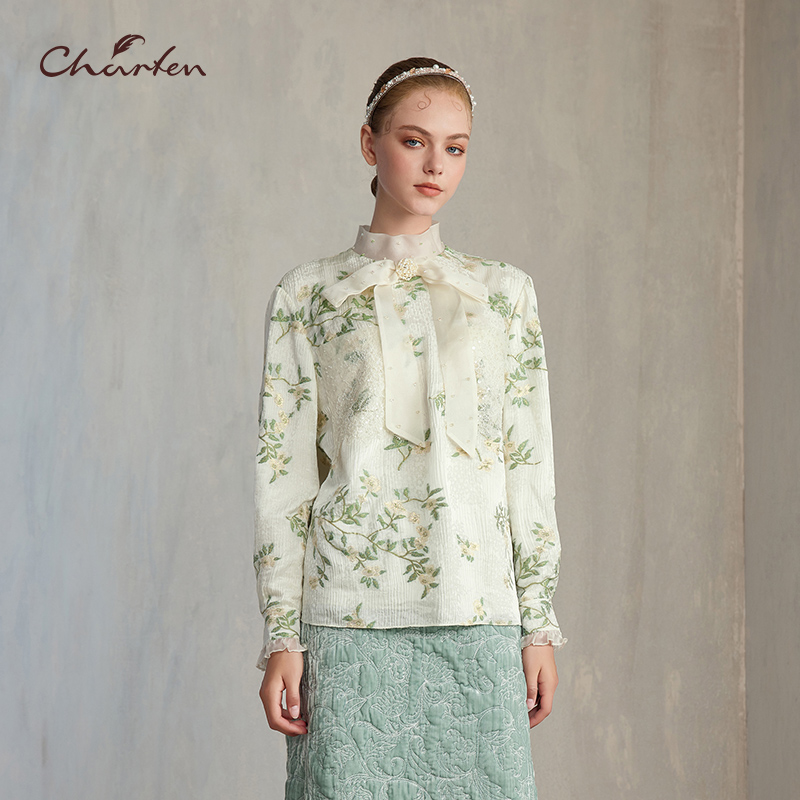 时尚百搭显瘦重工钉珠衬衫