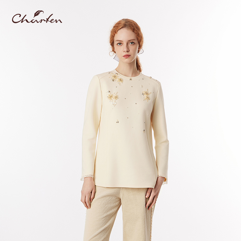 气质圆领重工刺绣花朵长袖针织衫
