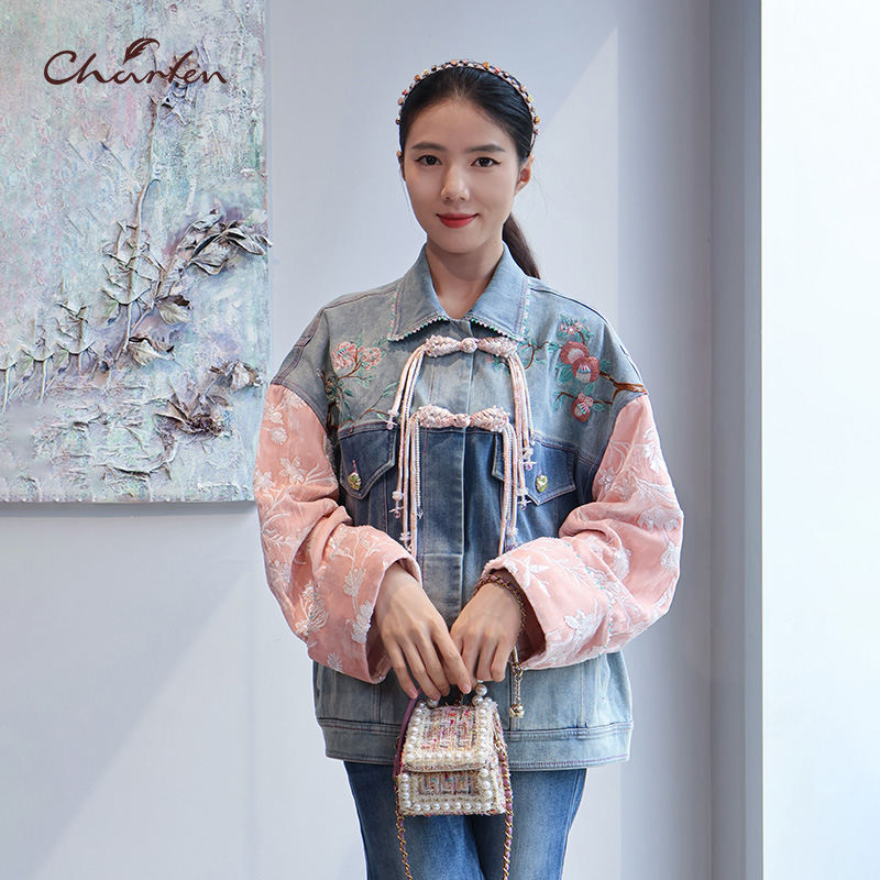 百搭显瘦重工刺绣新中式牛仔外套