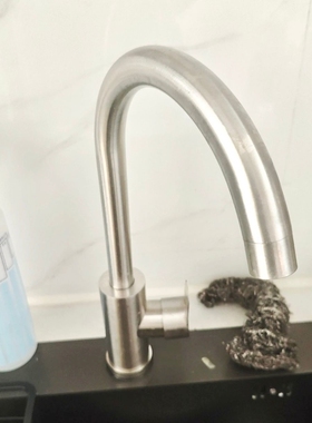 单冷厨房冷热水洗碗可旋转防溅水洗菜盆家用洗手池龙头二合一水槽