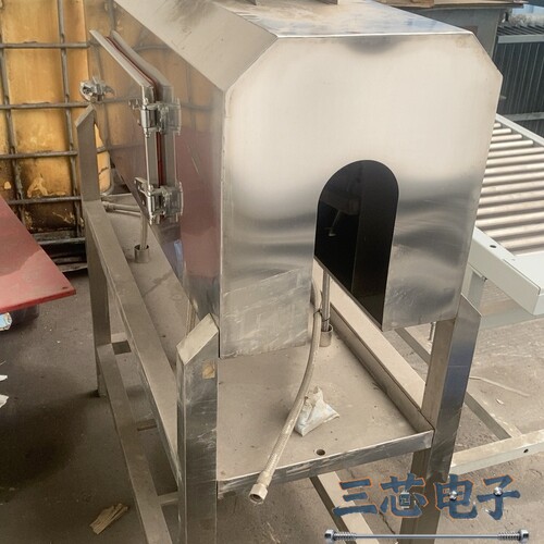 询价·缩标炉便宜处理,还有一台全新的需要的沟通 304不绣钢材质