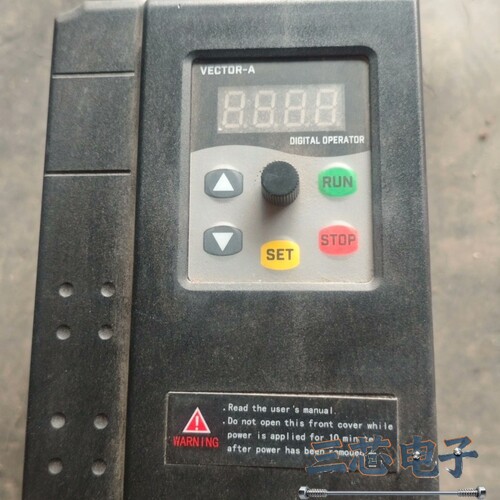 询价·拆机VECTOR-A变频器，1.5KW 220V，型号H35议价-
