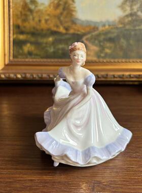Royal Doulton 皇家道尔顿 英国中古收藏 70年代淑女瓷偶 瓷摆件
