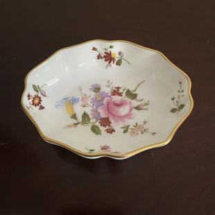 Royal Crown Derby 皇家皇冠德比 之花束中古收藏装饰首饰碟 摆盘