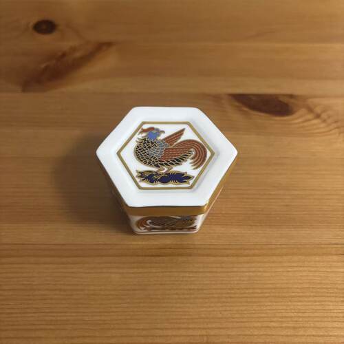 Royal Crown Derby皇家皇冠德比 1989年伊万里凤凰鸟鎏金六角瓷罐