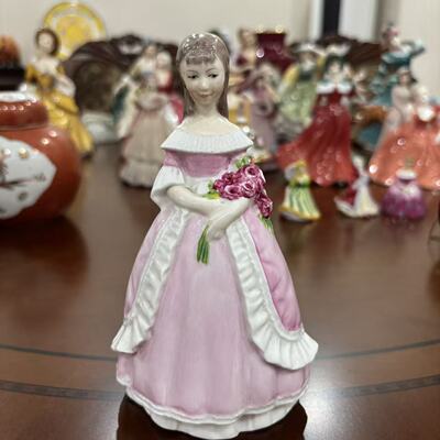 Royal Worcester 皇家伍斯特 1980年产 MODESTY 谦逊淑女美人瓷偶