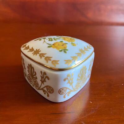 Franklin Mint 1980年限量版 约瑟芬皇后玫瑰园花卉描金首饰盒罐
