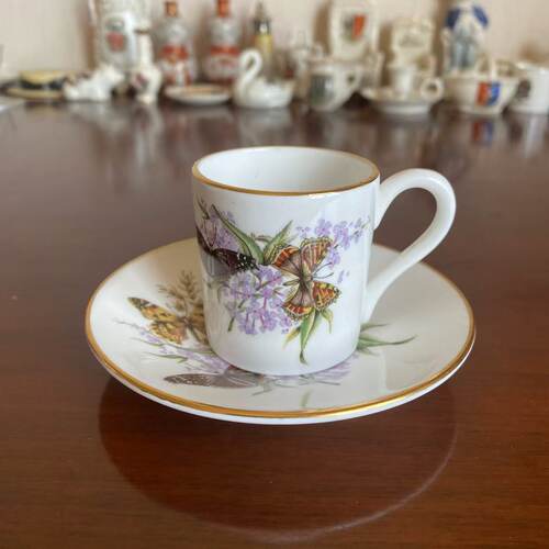 Royal Grafton 皇家格拉夫顿 英国中古茶杯 蝴蝶花卉浓缩咖啡杯