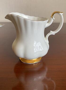 Royal Albert 皇家阿尔伯特 ValDor 黄金谷仙女英国骨瓷奶壶 奶杯