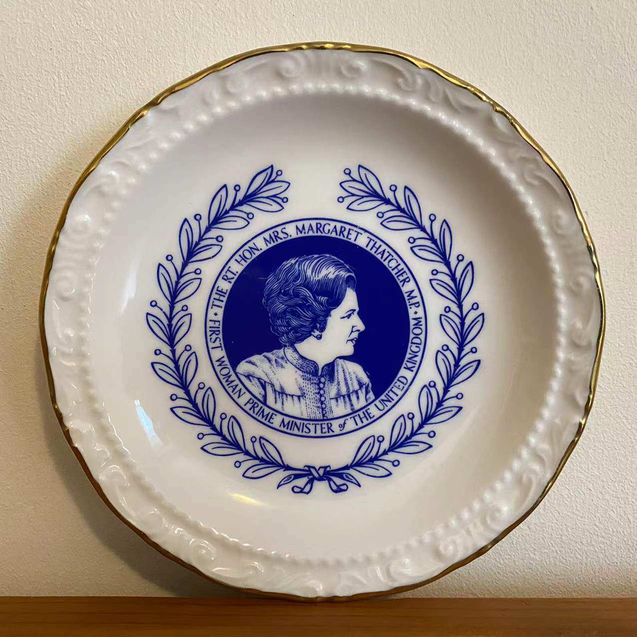 Royal Doulton 皇家道尔顿 英国撒切尔夫人纪念碟 铁娘子收藏盘