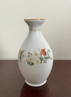 Wedgwood 韦奇伍德英国骨瓷小花瓶 Mirabelle 描金摆件收藏观音瓶