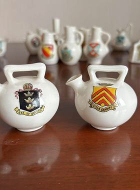 W.H.GOSS 高斯 1873年哈斯廷斯博物馆收藏古代水壶模型 纹章摆件