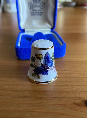 AYNSLEY 安兹丽 蝴蝶花卉顶针摆件 英国怀旧骨瓷收藏稀有瓷器饰品