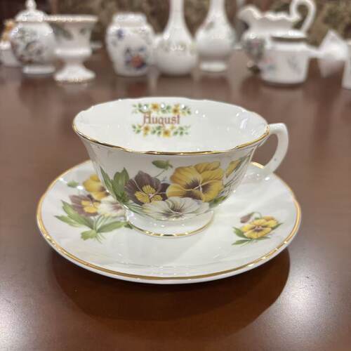 Royal Grafton 皇家格拉夫顿 英国骨瓷 August 八月收藏下午茶杯