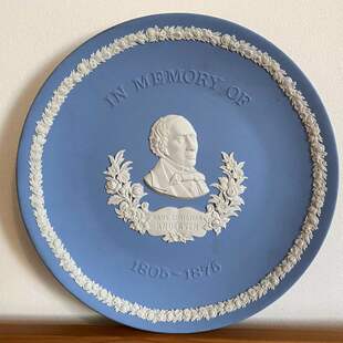 Wedgwood 韦奇伍德 玉石浮雕爱迪生百年纪念瓷碟 玄关摆件收藏盘