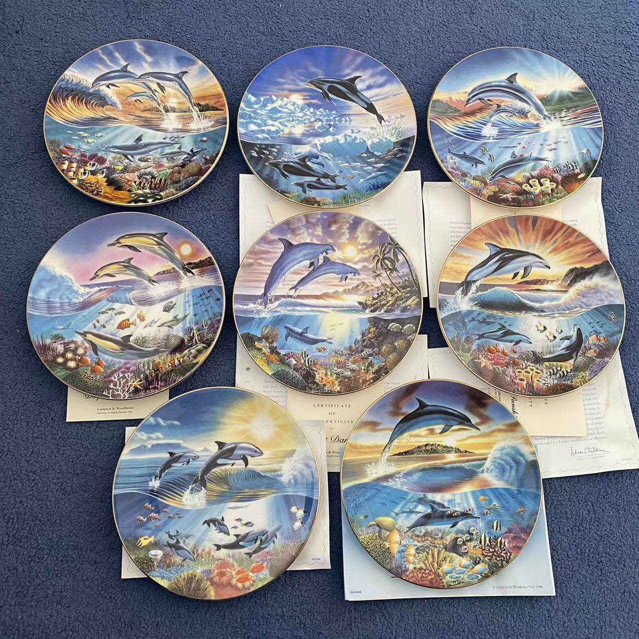 Royal Worcester 皇家伍斯特 自由的海洋鲸鱼海豚 八件套收藏碟盘