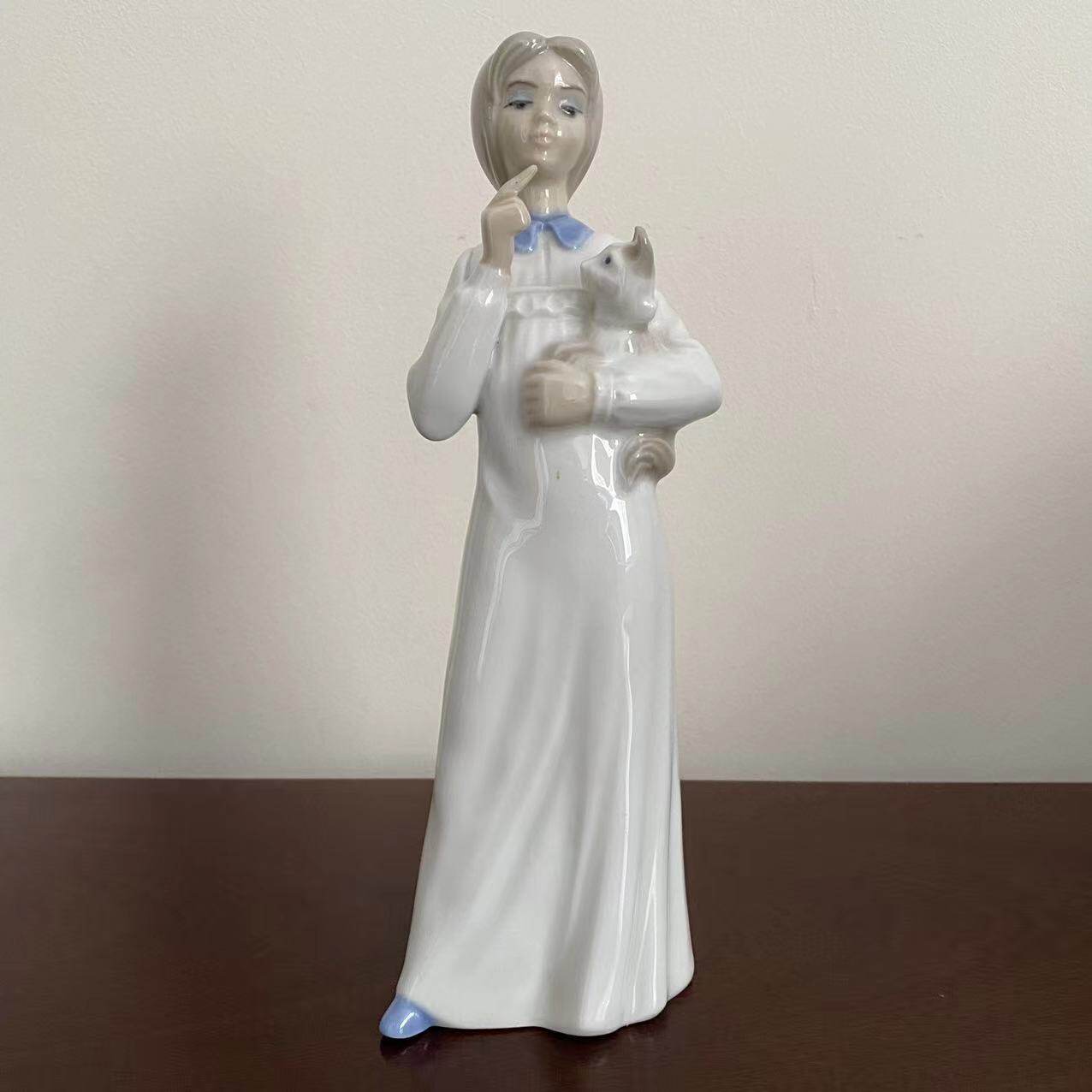 Roumano 鲁马诺 西班牙中古手工瓷偶摆件 少女和猫咪人偶瓷娃娃