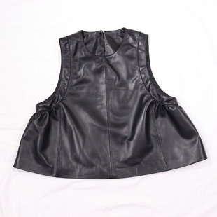 时尚新款真皮马甲女款无袖圆领短款气质百搭宽松显瘦拉链套头背心