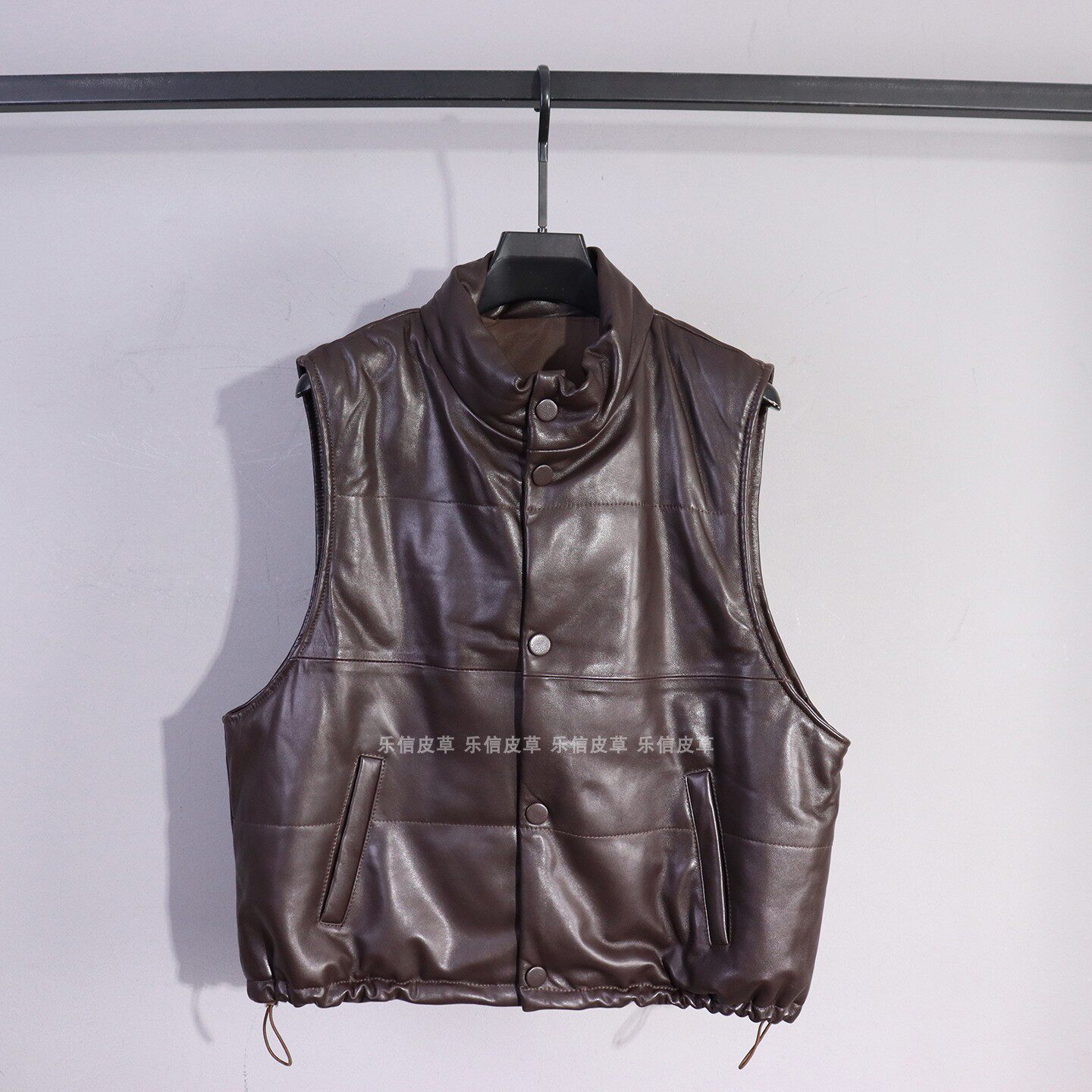 新款真皮坎肩女绵羊皮百搭气质修身显瘦洋气抽绳棉马甲保暖外套