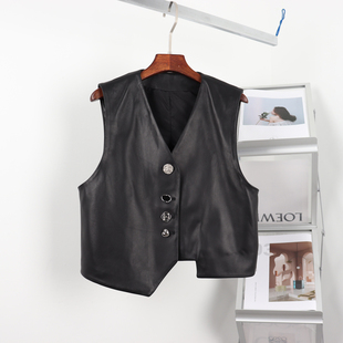 欧货爆款真皮西装马甲女 绵羊皮个性不规则玫瑰纽扣设计感V领坎肩