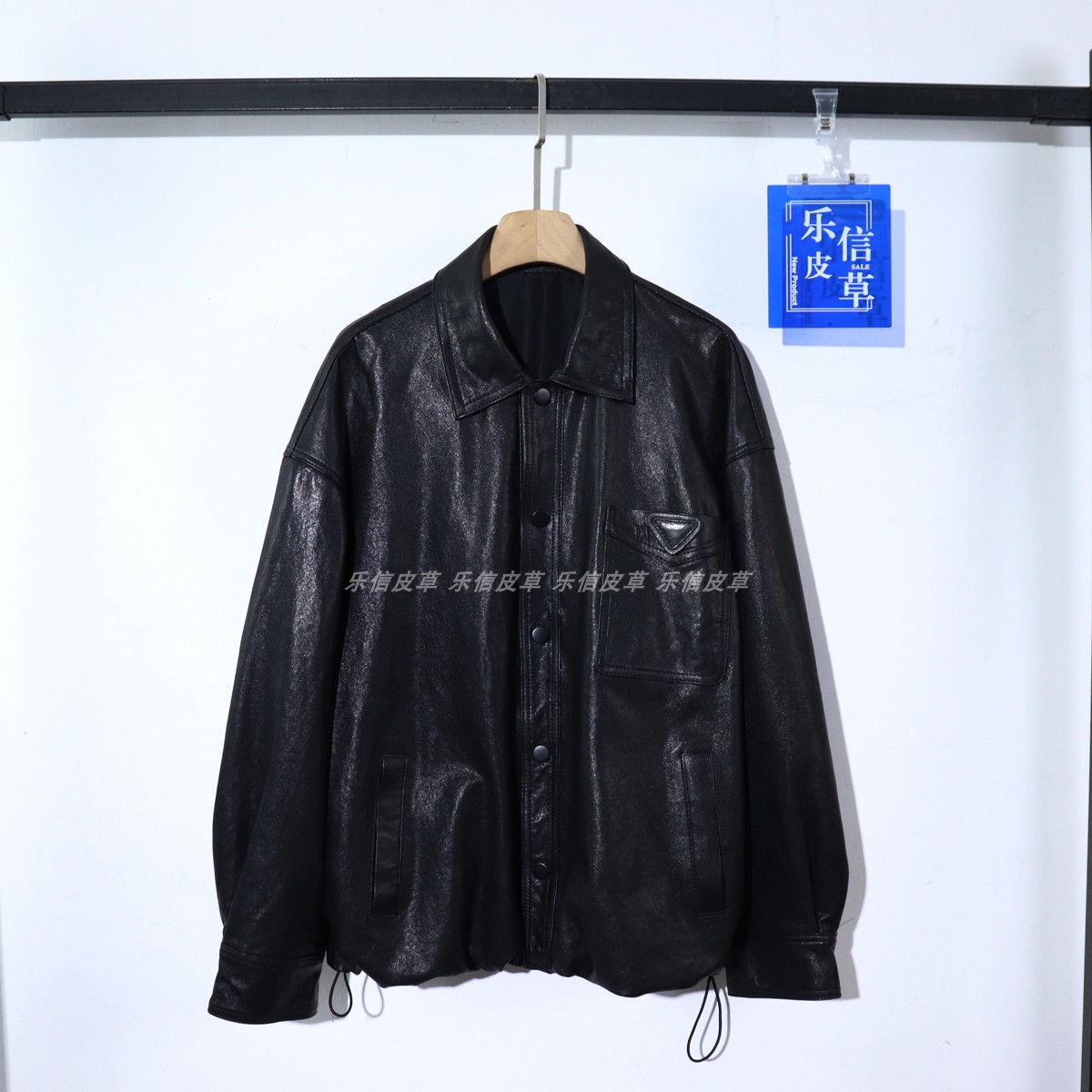 2025新款真皮皮衣女方领单排扣