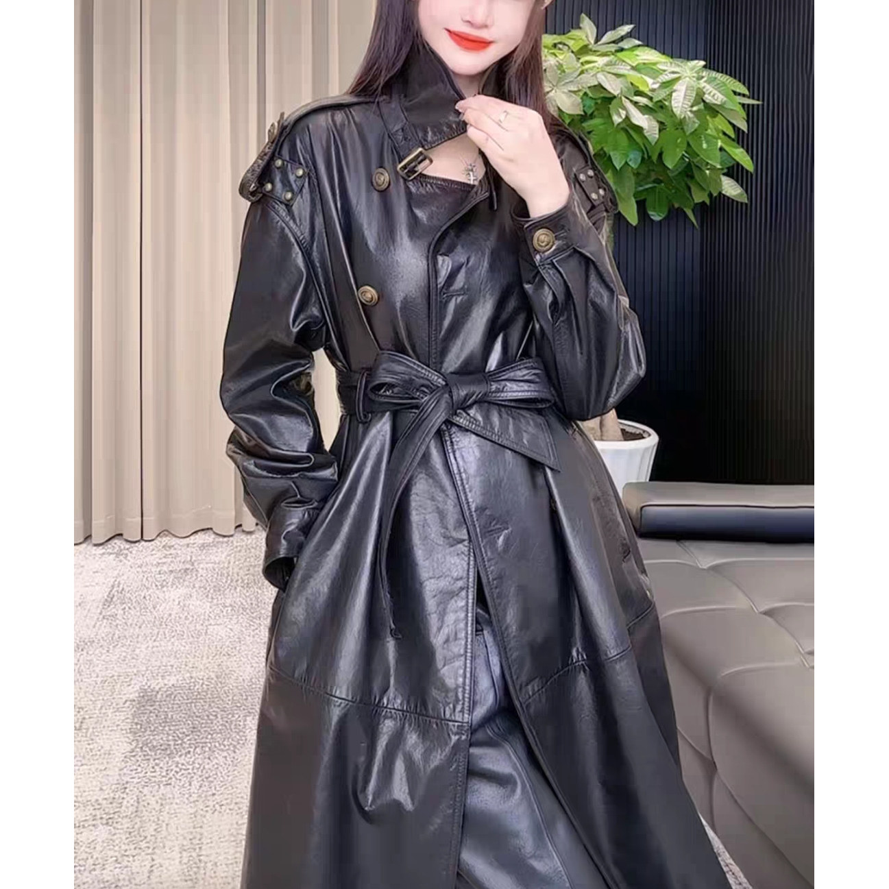 个性新款女时尚真皮皮衣女长款收腰系带双排扣百搭气质风衣外套