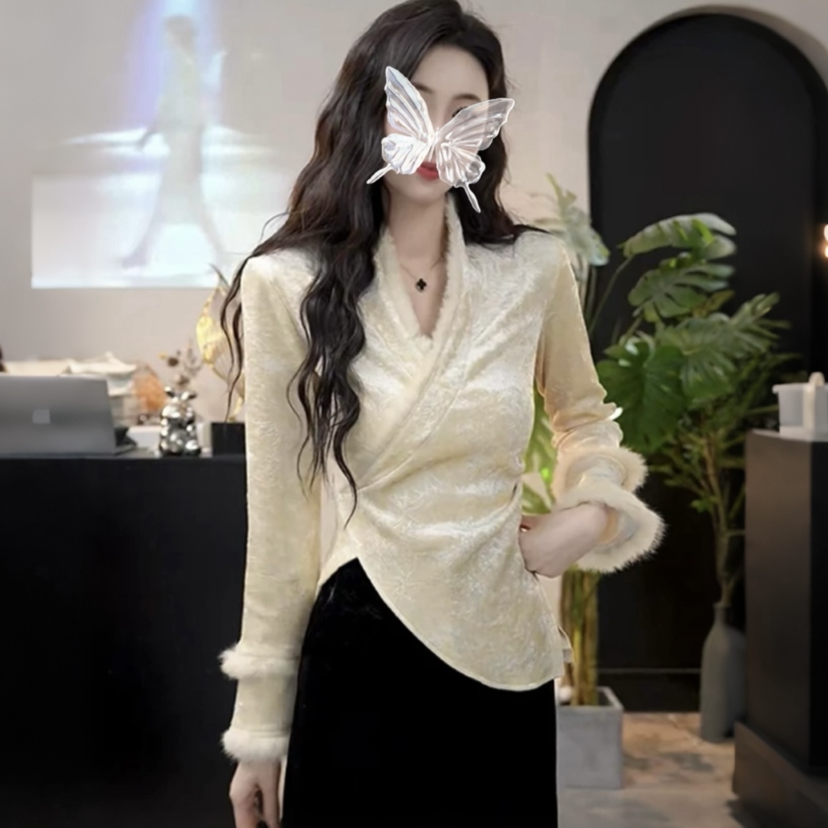 8141#新中式2024毛茸茸气质长袖衬衫上衣浮雕重工修身显瘦打底衫