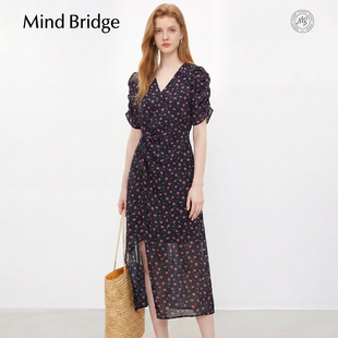 Mind Bridge2026年夏季法式V领茶歇裙女士中长碎花裙收腰显瘦裙子