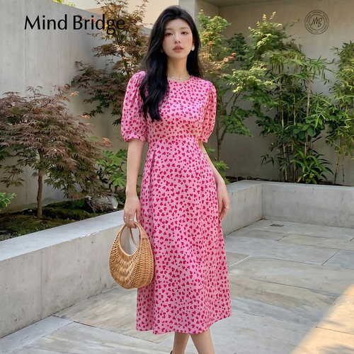 MindBridge圆领泡泡袖连衣裙