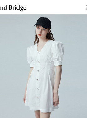 MB MindBridge女士V领白色衬衫裙夏季短袖a字裙设计感泡泡袖裙子