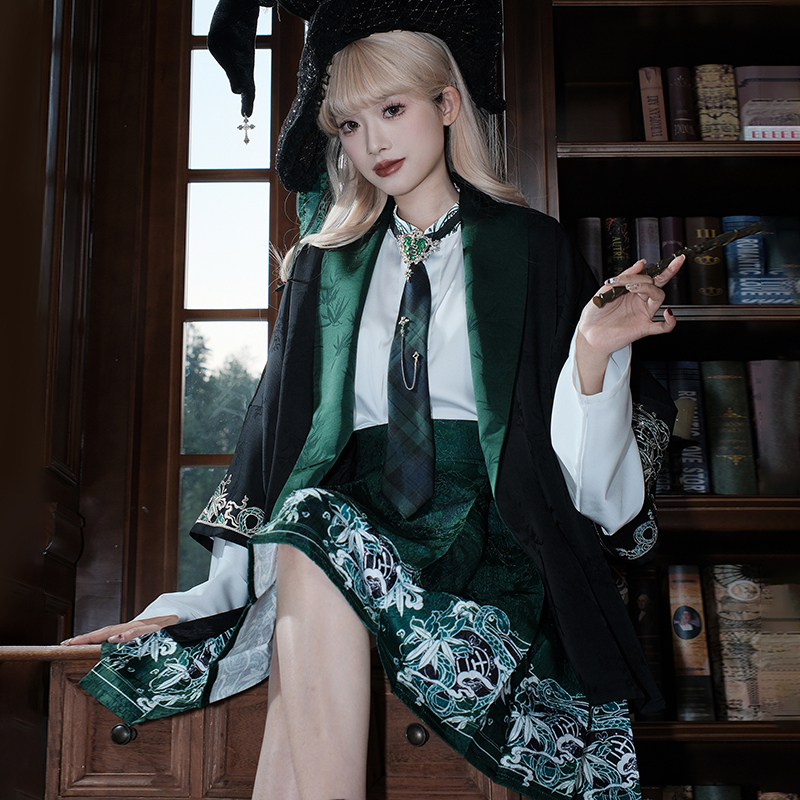 汉尚华莲[蛇语者]原创立领对襟衫披衫改良汉服马面裙蛇年刺绣套装