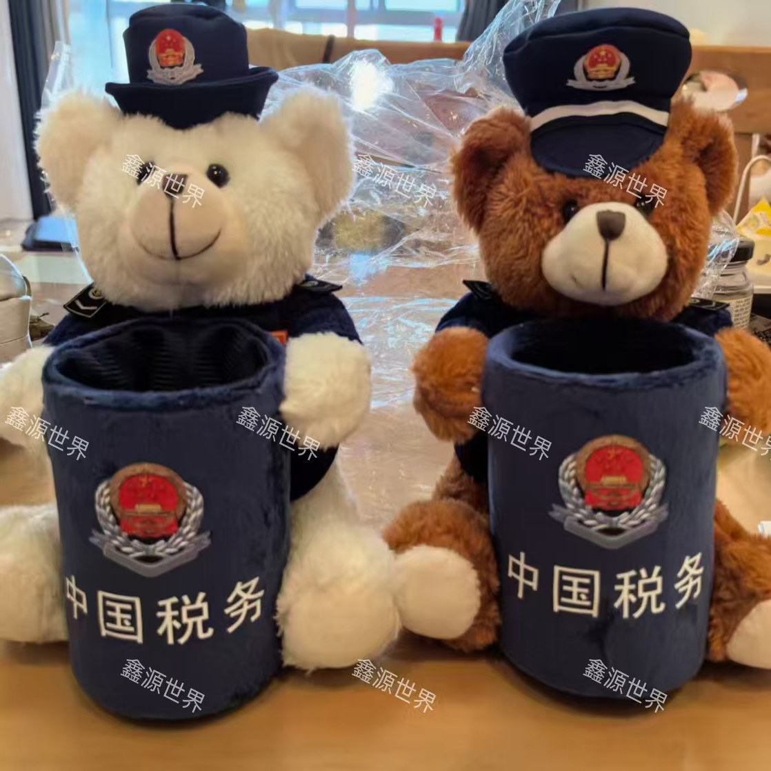税务笔筒熊小熊笔筒毛绒玩具