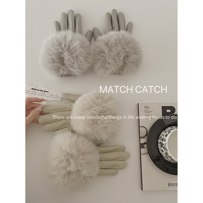 真皮手套女秋冬羊皮加绒触屏防风防寒保暖狐狸毛开车薄款骑车短款