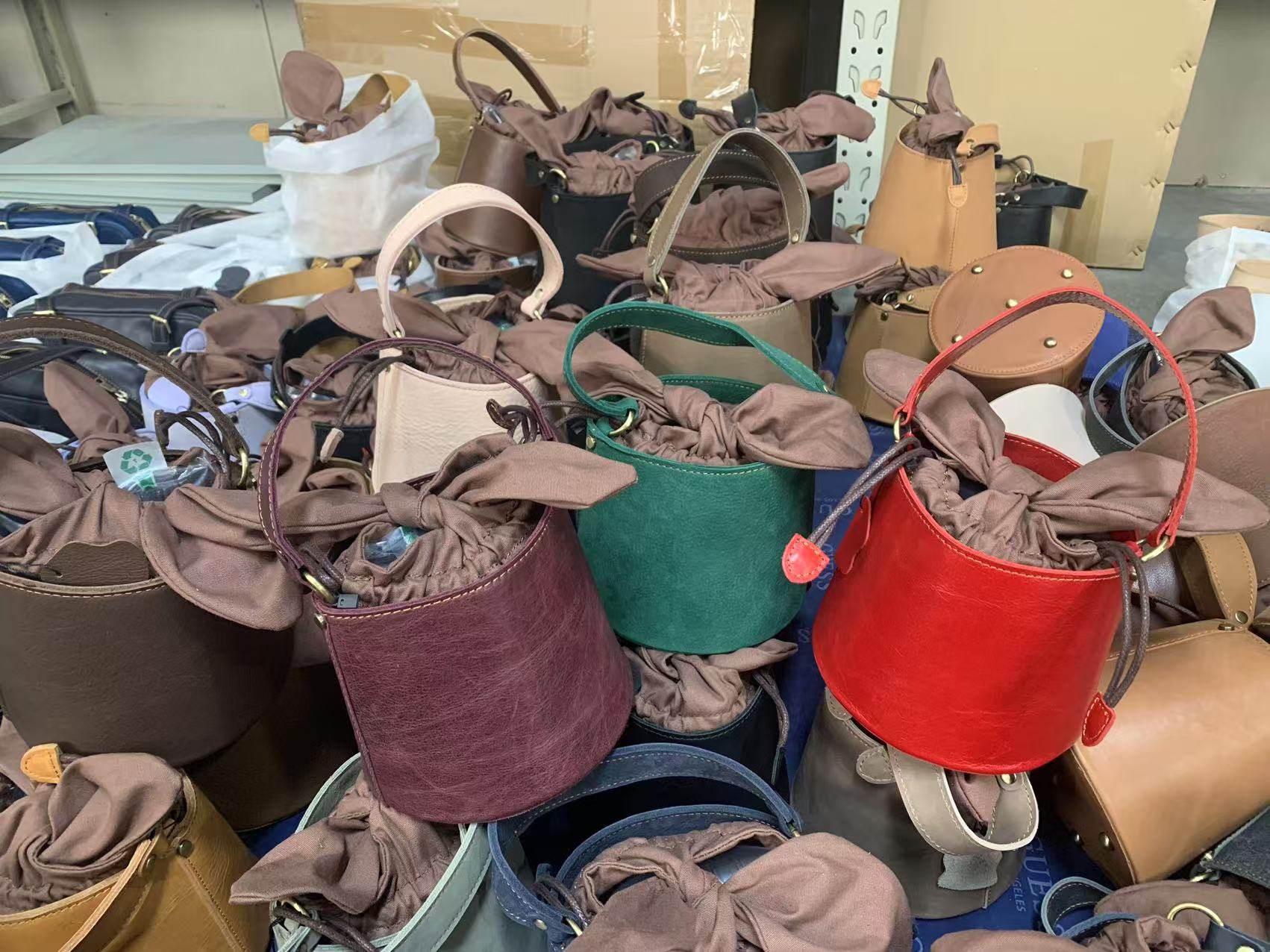 兔耳朵（无肩带）    不包邮      拍下退货退款拉黑,箱包皮具/热销女包/男包,通用款女包,淘宝优惠券,粉丝福利购,淘宝优惠卷