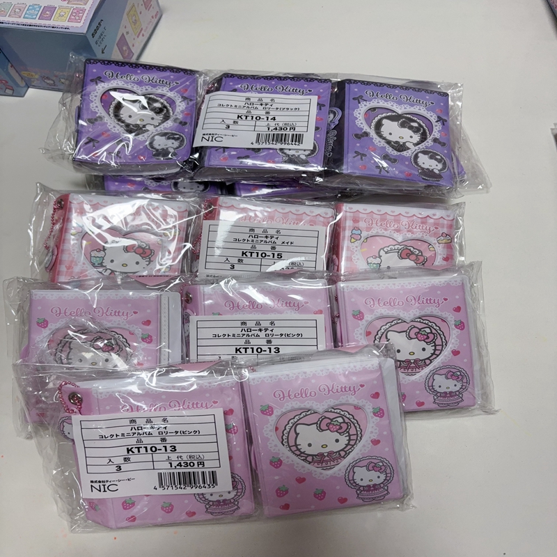 日本正品三丽鸥HelloKitty洛丽塔可爱潮流刘海夹发夹卡册现货