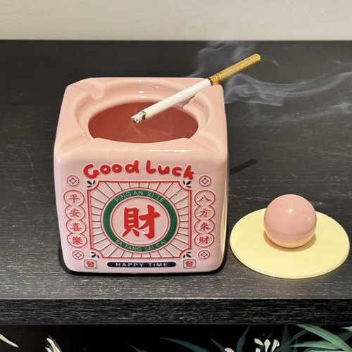 客厅發财烟灰缸防灰飞