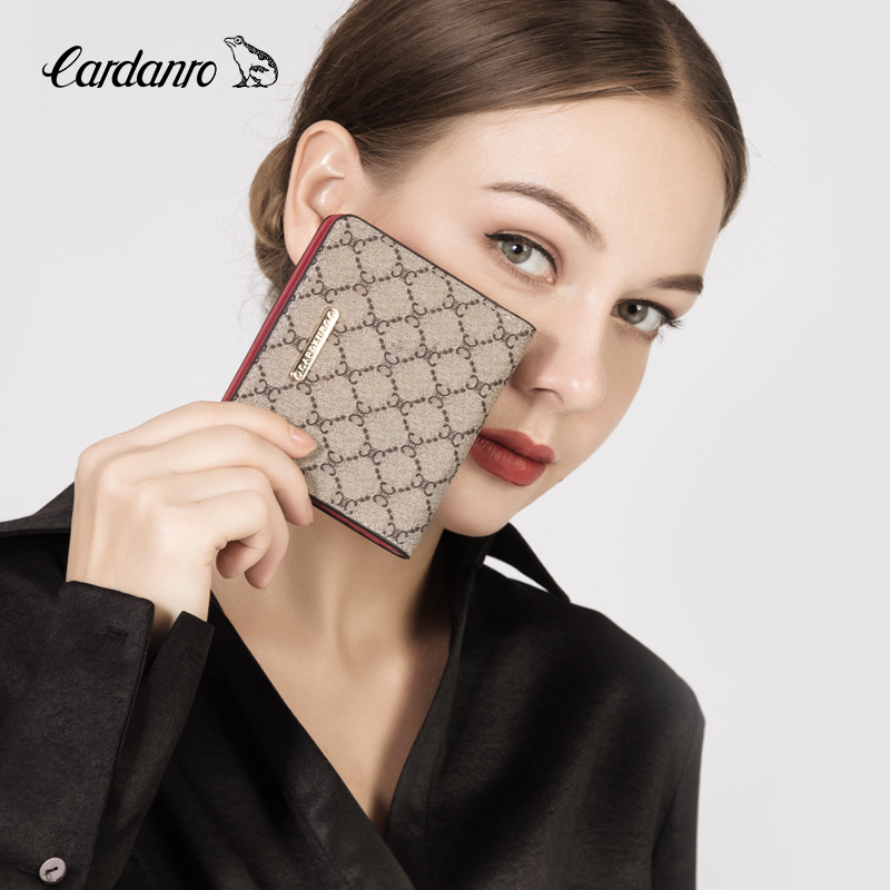 卡丹路2020新款欧美时尚印花pvc短款钱包女多功能薄零钱包小钱夹