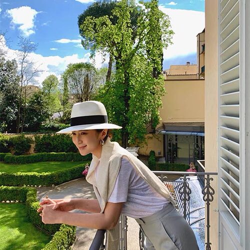 巴拿马爵士帽顶白色草帽名媛礼帽