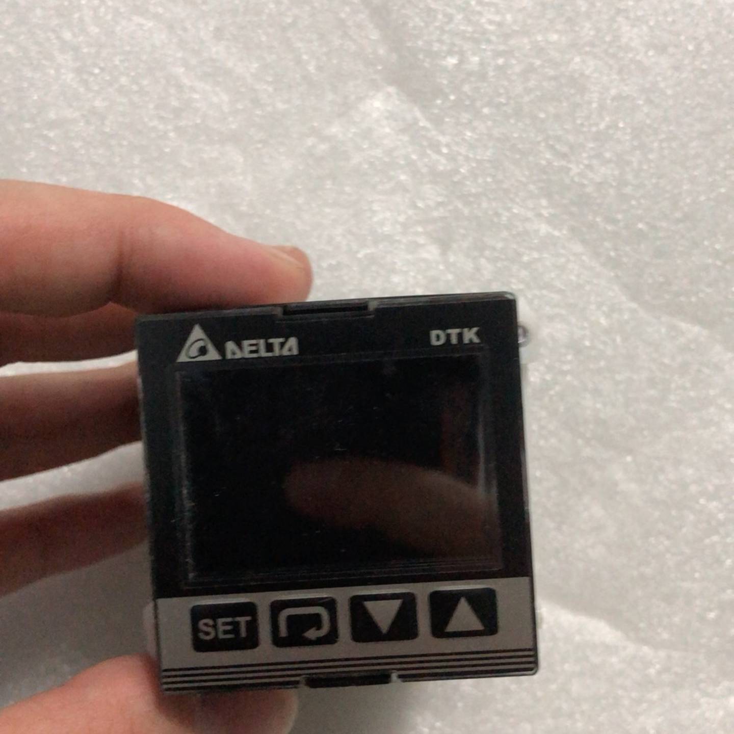 可维修台达 DTK4848V01 温控器议价 - 实物图
